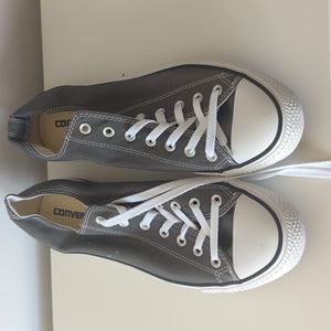 Men's grey converse size 12